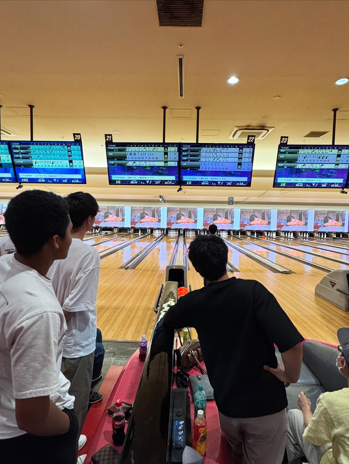 【ボーリング大会を行いました】