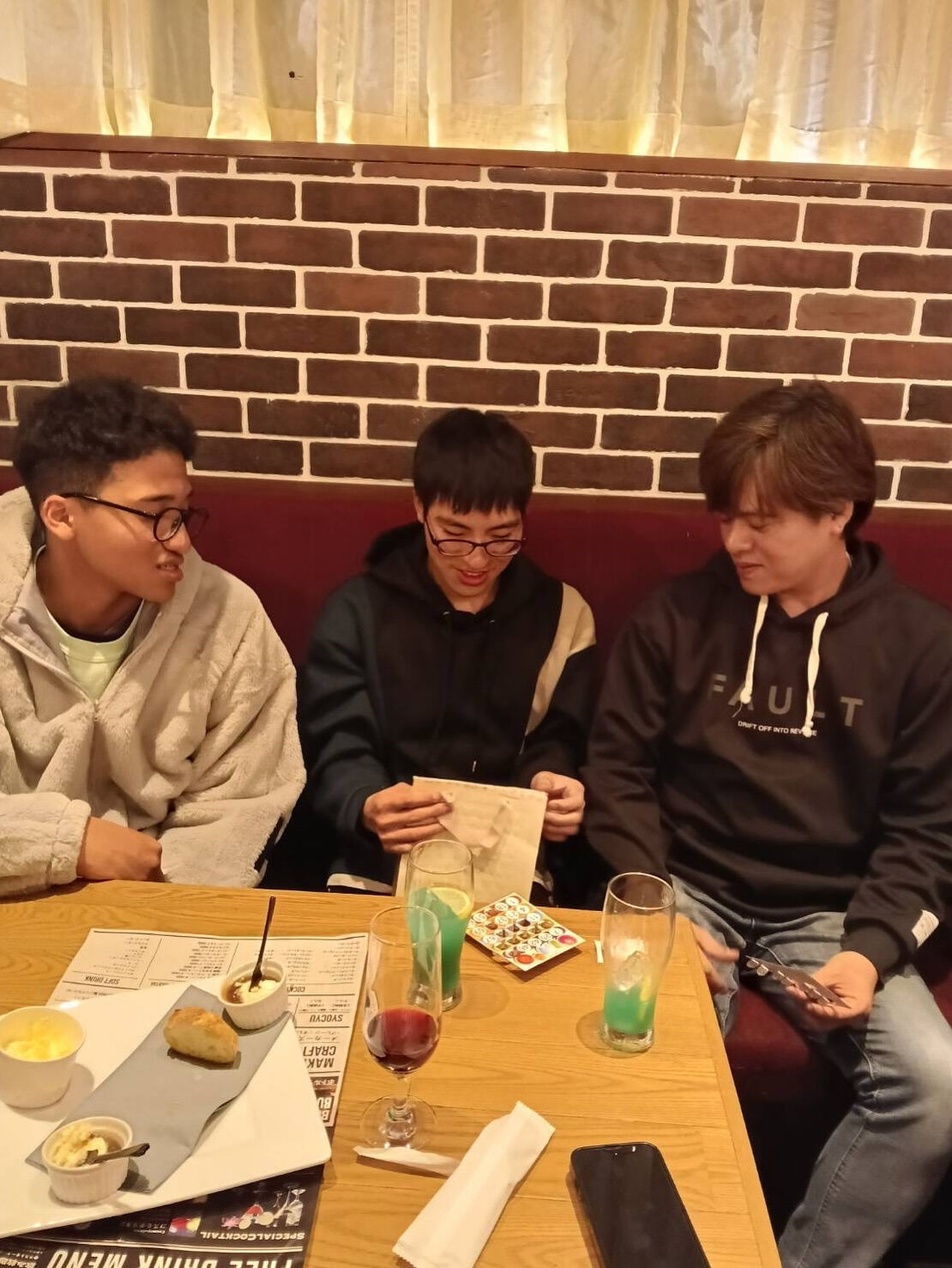 【忘年会を行いました】