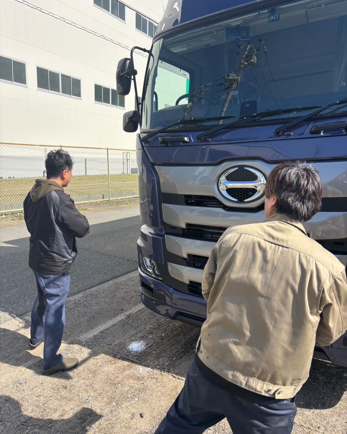 【トラックを納車しました】